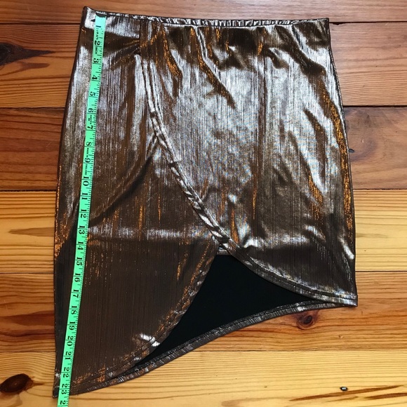 Venus Gold Faux Wrap Skirt, EUC, S - Picture 6 of 13